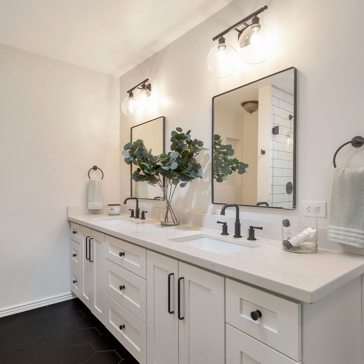 Master Bathroom Remodel in Phoenix, Arcadia Arizona | White & Light